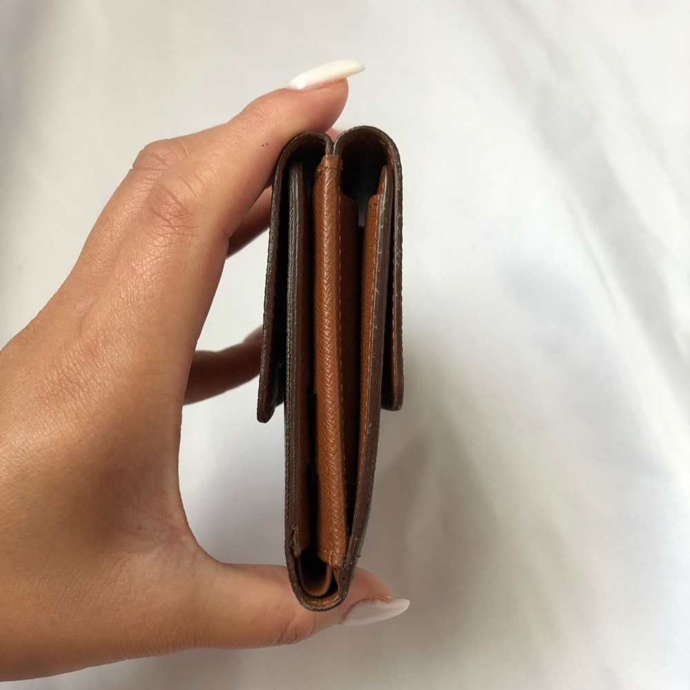 Authentic Louis Vuitton Compact Wallet - Picture 5 of 9